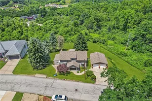 1900 Addison Ave, West Mifflin, PA 15122 - Photo 34