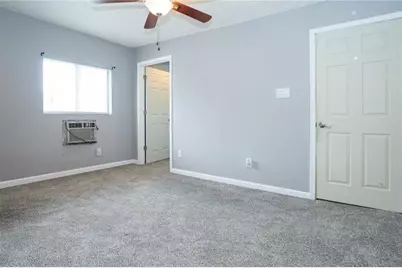 1031 Valonia St, Elliott, PA 15220 - Photo 10