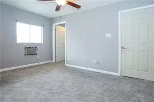 1031 Valonia St, Elliott, PA 15220 - Photo 10