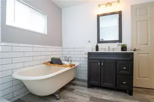 1031 Valonia St, Elliott, PA 15220 - Photo 20