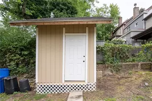 1031 Valonia St, Elliott, PA 15220 - Photo 28