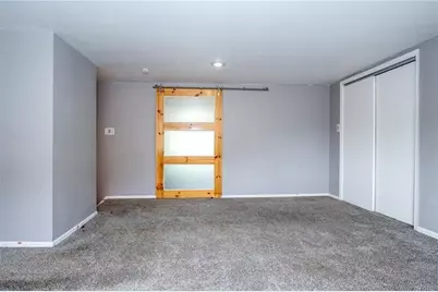 1031 Valonia St, Elliott, PA 15220 - Photo 22