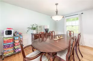 931 Cork Dr, Bethel Park, PA 15102 - Photo 8