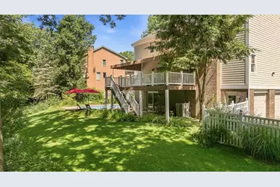 2448 Rihn Strasse, Hampton, PA 15044 - Photo 4