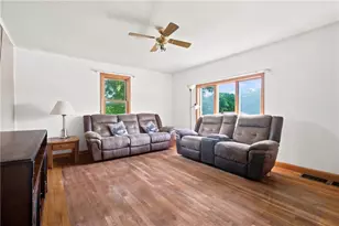 650 McClane Farm Rd, Chartiers, PA 15301 - Photo 4