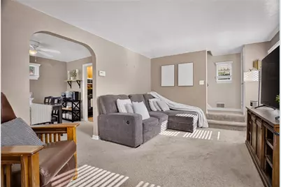 1591 Greencrest Dr, Pittsburgh, PA 15226 - Photo 6