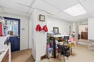 323 Birmingham Ave, Pittsburgh, PA 15210 - Photo 12