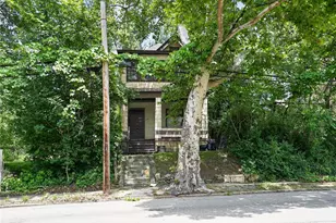 1127 South Ave, Pittsburgh, PA 15221 - Photo 2