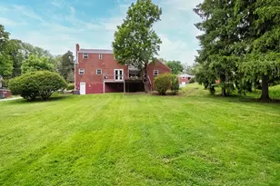 212 Hays Rd, Pittsburgh, PA 15241 - Photo 10