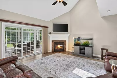 2050 Croghan Drive, Collier Township, PA 15106 - Photo 10