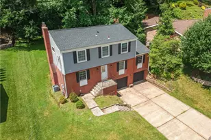 2509 Springwood Dr, Pittsburgh, PA 15116 - Photo 4