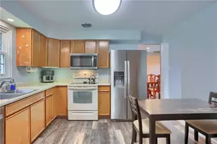2509 Springwood Dr, Pittsburgh, PA 15116 - Photo 14