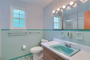 2509 Springwood Dr, Pittsburgh, PA 15116 - Photo 32