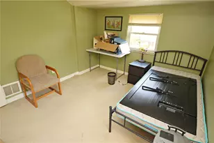 1056 Lindberg Ave, Pittsburgh, PA 15120 - Photo 20
