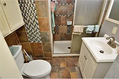 1056 Lindberg Ave, Pittsburgh, PA 15120 - Photo 22