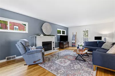 1705 President Dr, Pittsburgh, PA 15116 - Photo 8