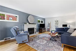 1705 President Dr, Pittsburgh, PA 15116 - Photo 8