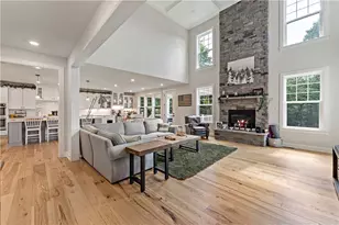 125 Abigail Dr, Adams Township, PA 16046 - Photo 10