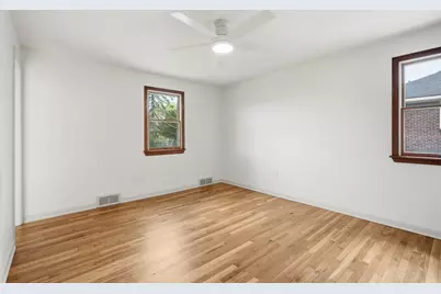9732 Bellcrest Rd, Pittsburgh, PA 15237 - Photo 22