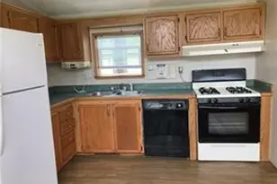 198 Wilson Ln, Raccoon Township, PA 15001 - Photo 2
