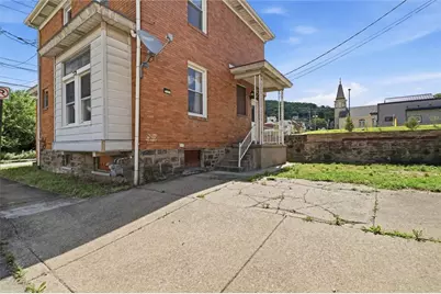 400 Spring St, Brownsville, PA 15417 - Photo 32