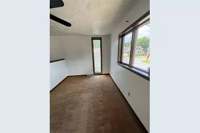 595 S 4th St, Indiana Boro, PA 15701 - Photo 14