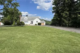 641 Harvey Ave, Hempfield Township, PA 15601 - Photo 2