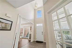 518 Southfield Dr, Hempfield Township, PA 15601 - Photo 2