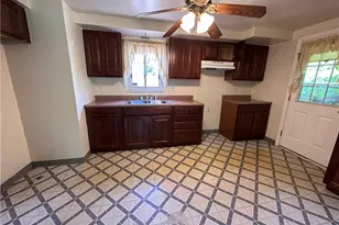 1306 Orangewood Ave, Beechview, PA 15216 - Photo 2