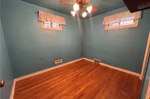 1306 Orangewood Ave, Beechview, PA 15216 - Photo 10
