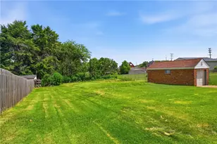 706 Winstein St, Collier Township, PA 15017 - Photo 28