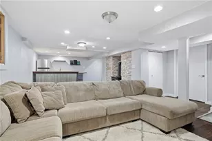 706 Winstein St, Collier Township, PA 15017 - Photo 24