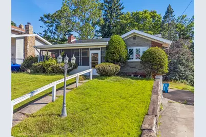 318 Dunbar Dr, Wilkins Township, PA 15235 - Photo 2