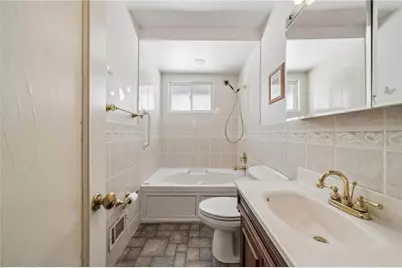 318 Dunbar Dr, Wilkins Township, PA 15235 - Photo 20