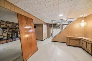 318 Dunbar Dr, Wilkins Township, PA 15235 - Photo 22