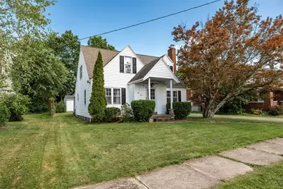 424 N Center St, Grove City Boro, PA 16127 - Photo 2