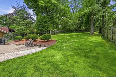 2322 Marbury Rd, Pittsburgh, PA 15221 - Photo 24