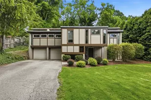 2322 Marbury Rd, Pittsburgh, PA 15221 - Photo 1