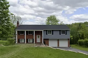 265 Lincoln Dr, Pittsburgh, PA 15241 - Photo 1