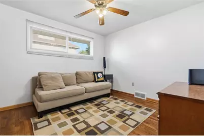 1110 Graham St, Rostraver, PA 15012 - Photo 18