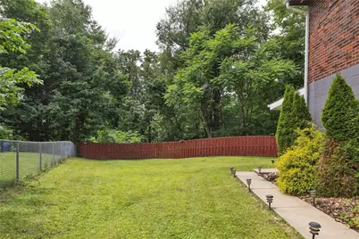 321 Saint Moritz Dr, Monroeville, PA 15146 - Photo 40