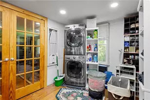 5551 Claytona Dr, Bethel Park, PA 15102 - Photo 12