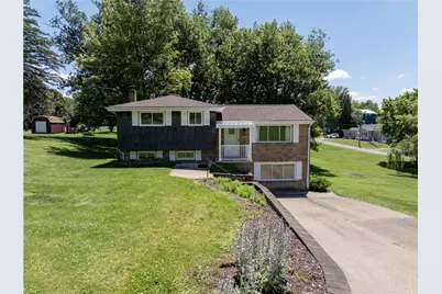 20 McCarrell Rd, Mt Pleasant Twp, PA 15340 - Photo 2