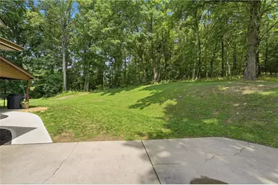 143 W Cruikshank Road, Middlesex Township, PA 16002 - Photo 14