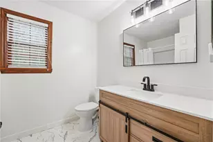 143 W Cruikshank Rd, Middlesex Township, PA 16002 - Photo 28