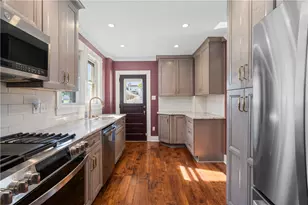 147 W Marigold St, Munhall, PA 15120 - Photo 8