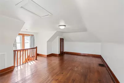 147 W Marigold St, Munhall, PA 15120 - Photo 18