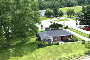 111 Cabin Ln, Pittsburgh, PA 15238 - Photo 2