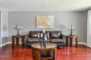 101 Upper Dr, Ross Twp, PA 15214 - Photo 4