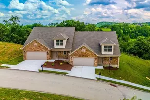 742 Sandstone Way, Rostraver, PA 15012 - Photo 10